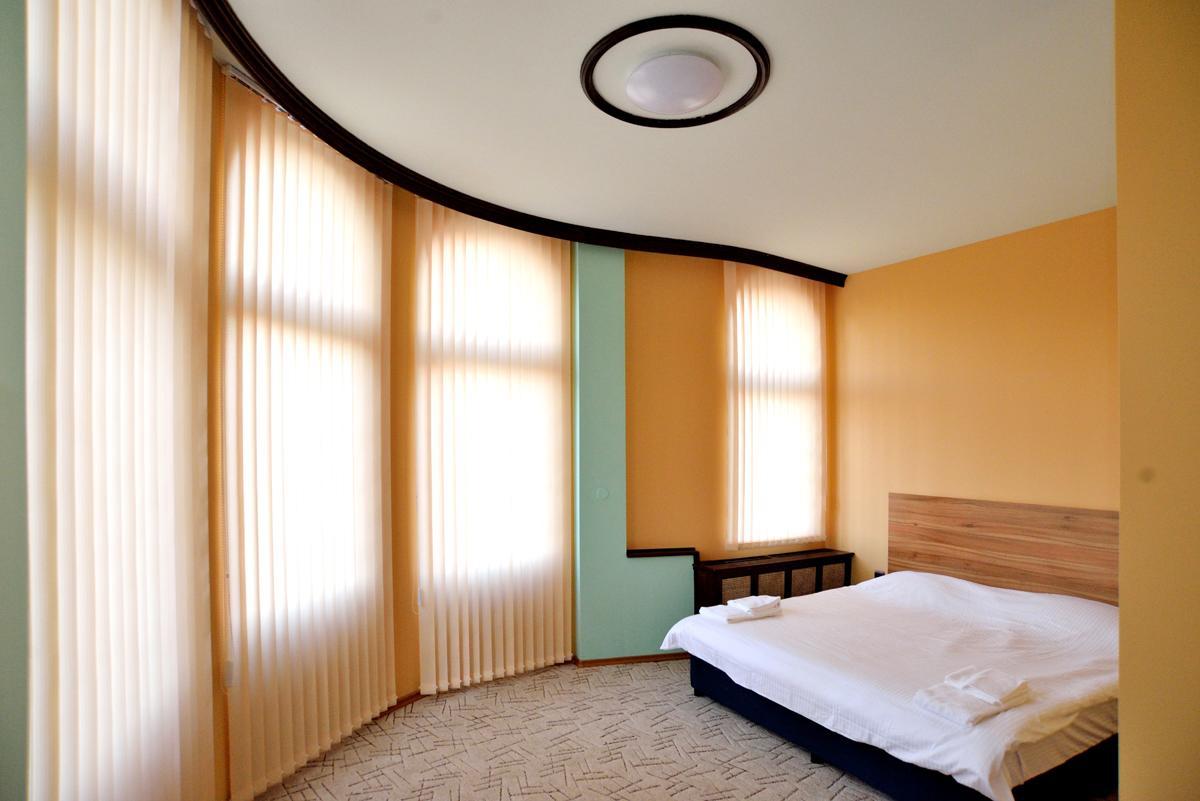 Hotel Cascade Pleven Luaran gambar