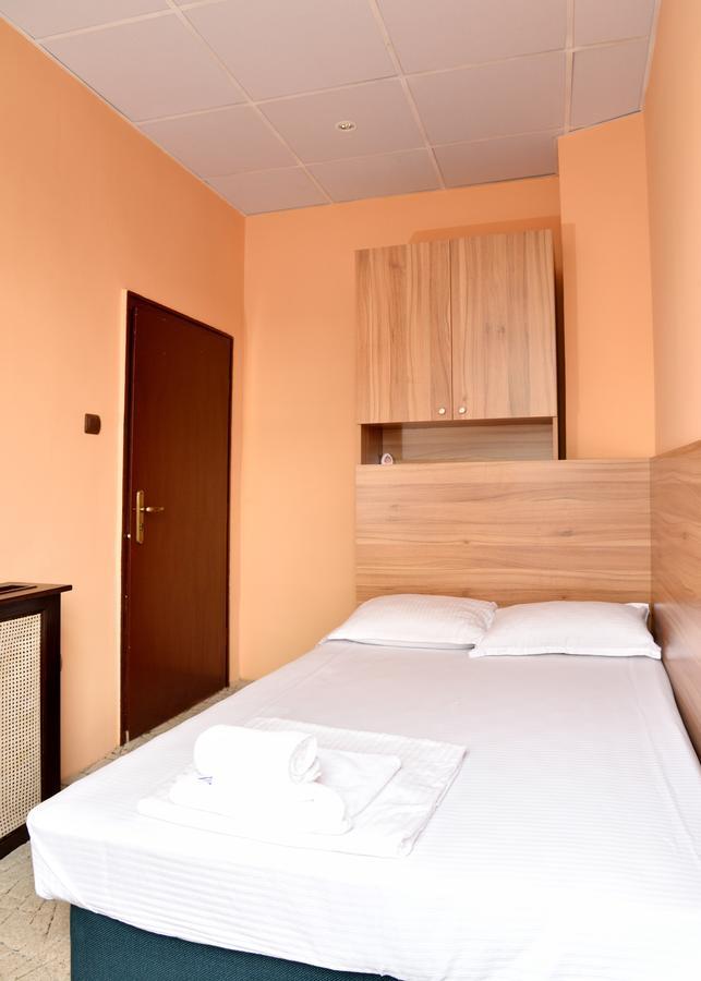 Hotel Cascade Pleven Luaran gambar